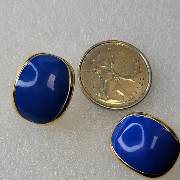 Blue Small Light Earrings - Picture 5 of 9